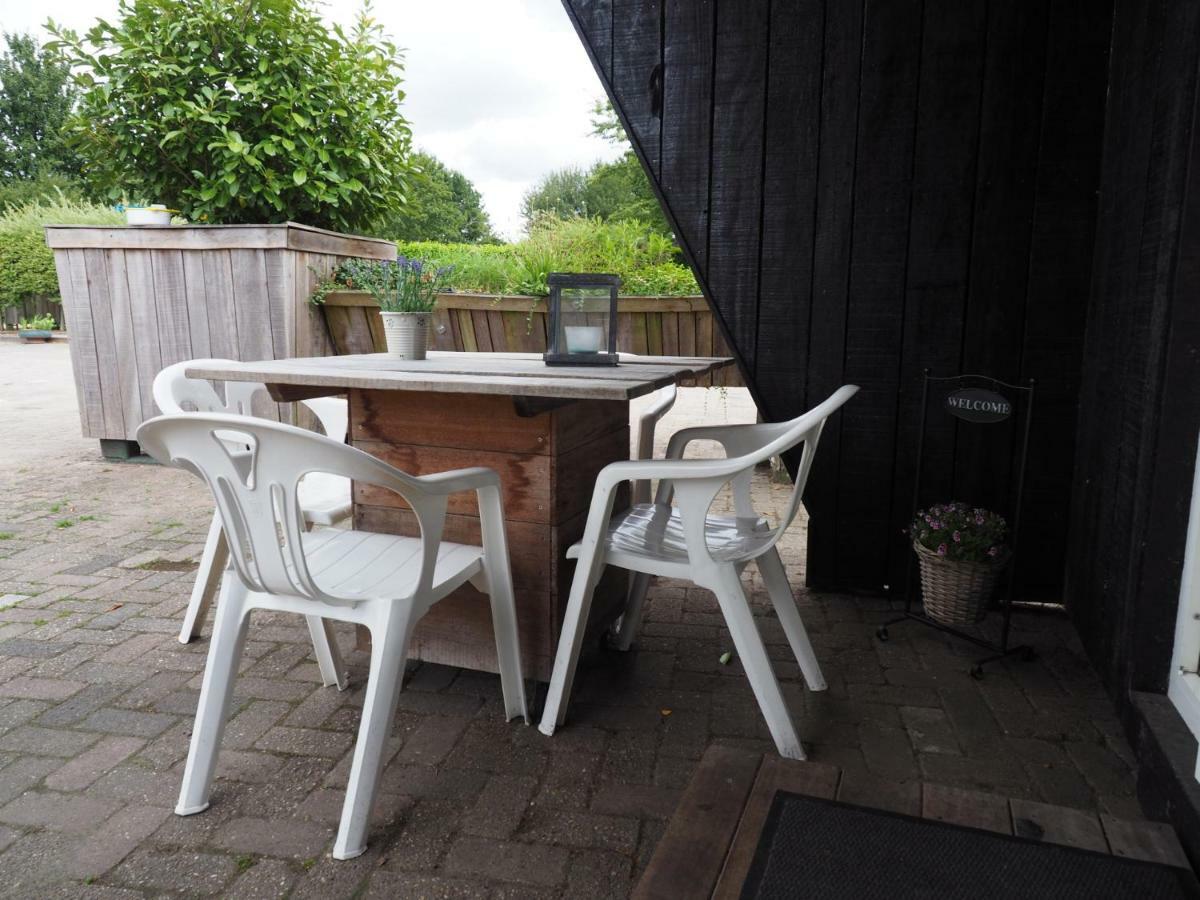 Chalet - Camping 'T Dekske Wintelre Exterior foto